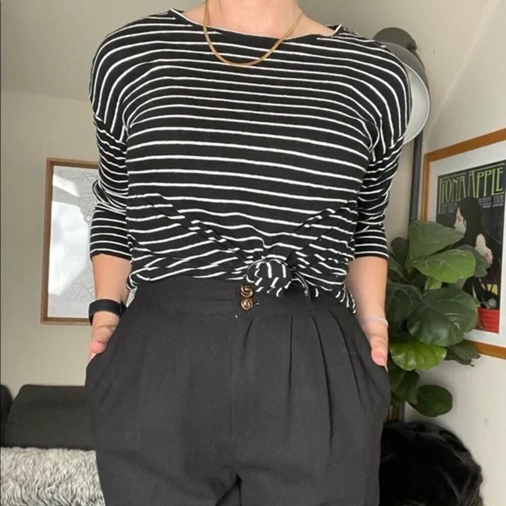 Universal Thread Long Sleeve Stripped Shirt Fits Like M-L